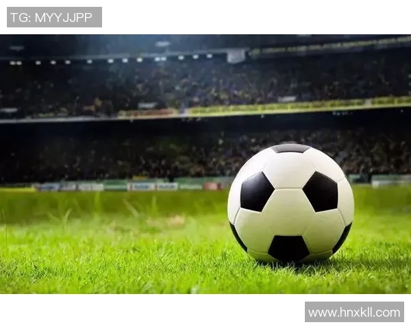 球星专用足球手套价格揭秘不同品牌和型号的价值差异分析